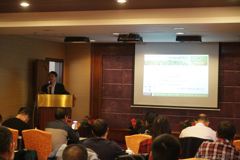 刘老师--湖南省区保健养猪精准营养巡回讲座开启第一站